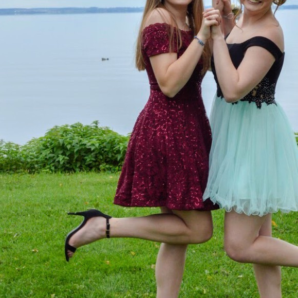 Homecoming / Winterformal / Prom Dress - Picture 2 of 6